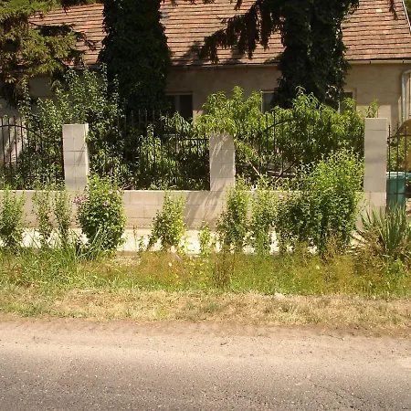 Balcsi1 Διαμέρισμα Balatonfůzfő
